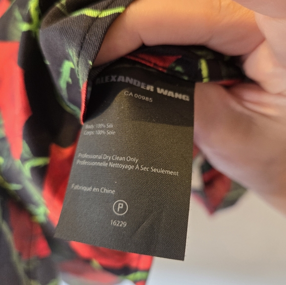 Alexander Wang Rose Print Silk Blouse Size 2 - Picture 6 of 7